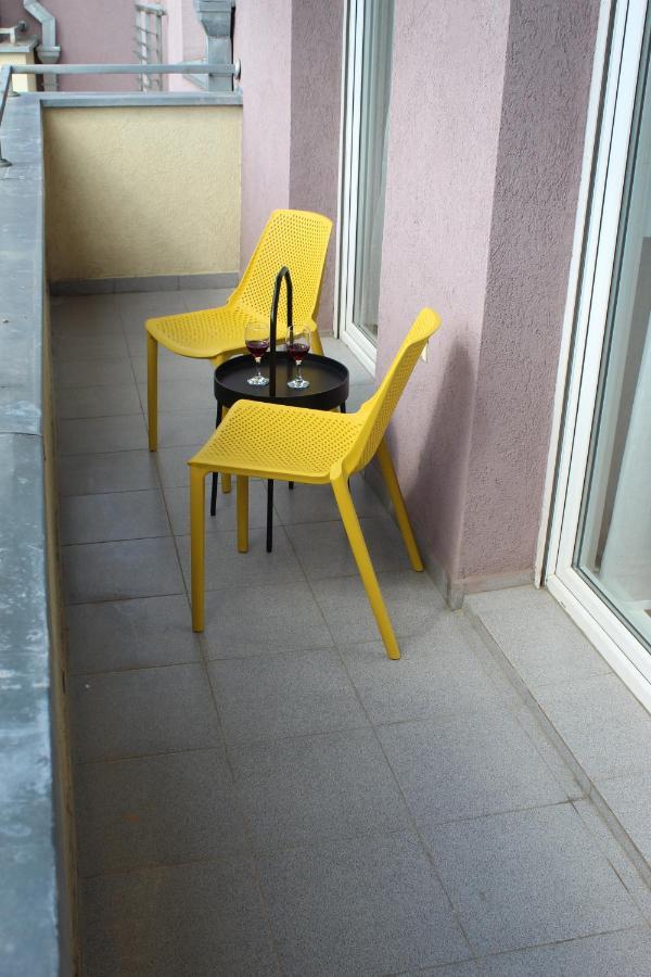 נובי סאד Apartment Neo 2 Free Parking מראה חיצוני תמונה